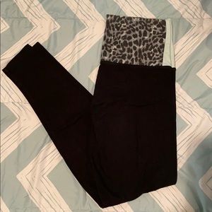 Victorias Secret black leggings